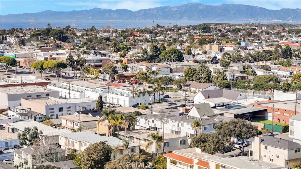 221 Sheldon Street El Segundo, CA 90245 - Photo 28 of 34 an aerial view of multiple house