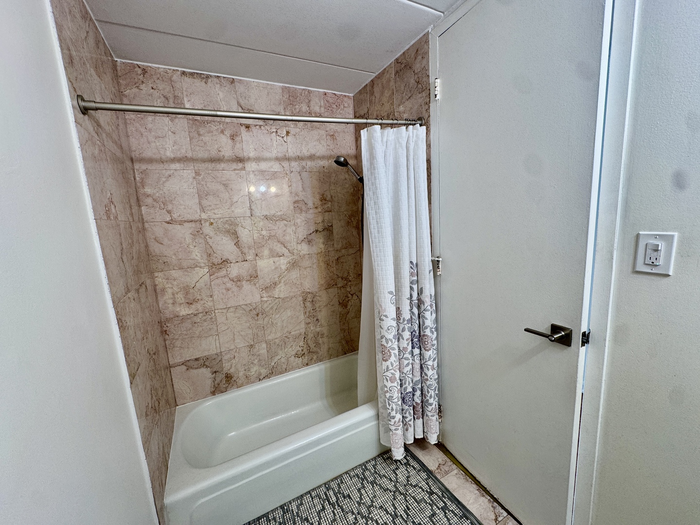 18 East Old Willow Road, Unit 522N Prospect Heights, IL 60070 - Photo 25 of 29