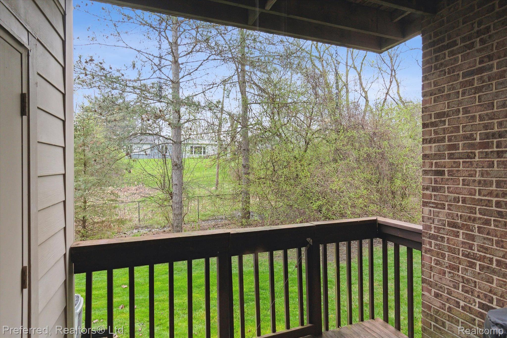 11819 Sycamore Road Plymouth, MI 48170 - Photo 30 of 35