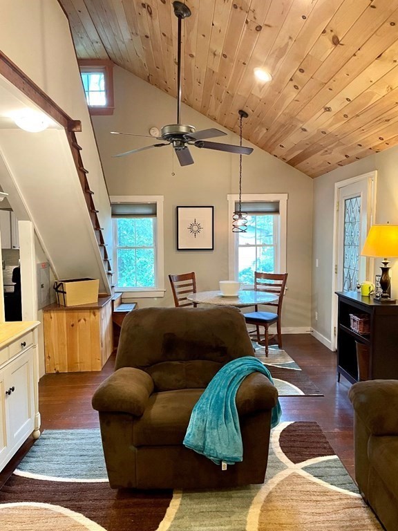8 Peters Avenue Rutland, MA 01543 - Photo 32 of 41