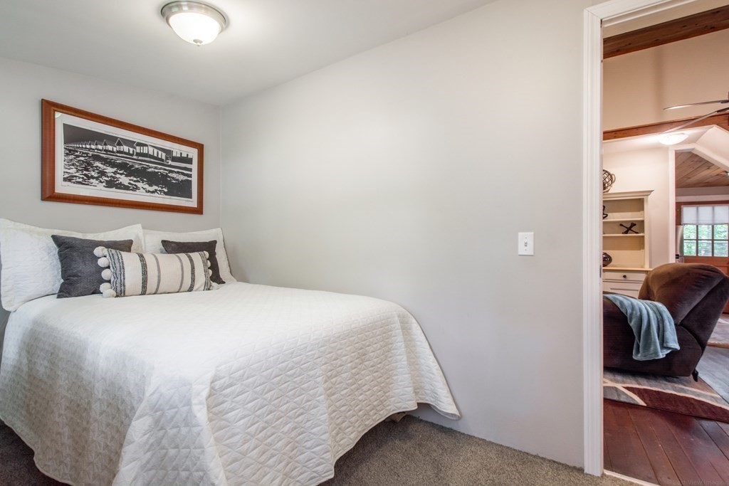 8 Peters Avenue Rutland, MA 01543 - Photo 36 of 41