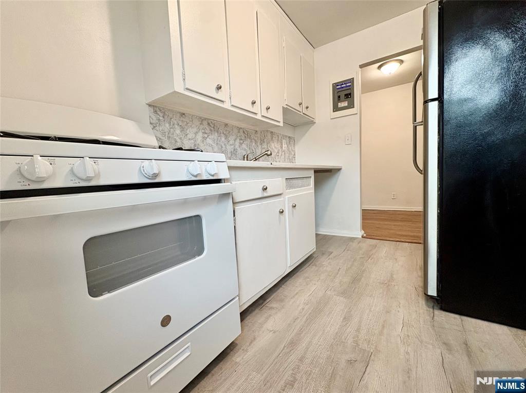 2205 North Central Road, Unit 4D Fort Lee, NJ 07024 - Photo 12 of 39