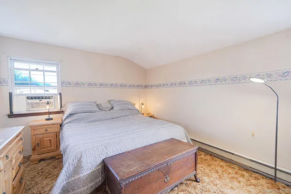 $639,950 | 9 Southern Boulevard, East Patchogue, NY 11772