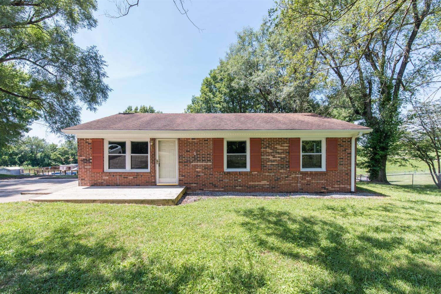 1087 Cleveland Ford Road Nicholasville, KY 40356 - Photo 2 of 28 Photo 2