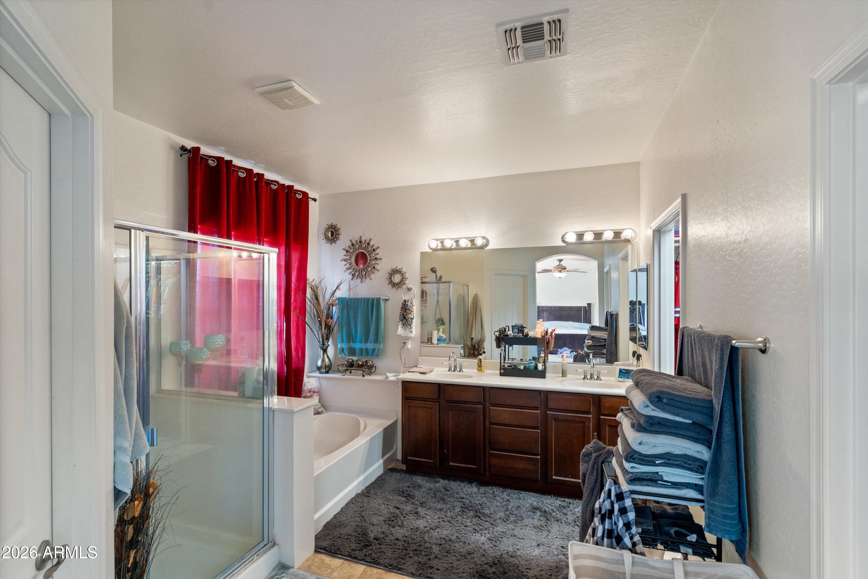 9630 Barley Road Florence, AZ 85132 - Photo 30 of 49 31-Master Suite Bath