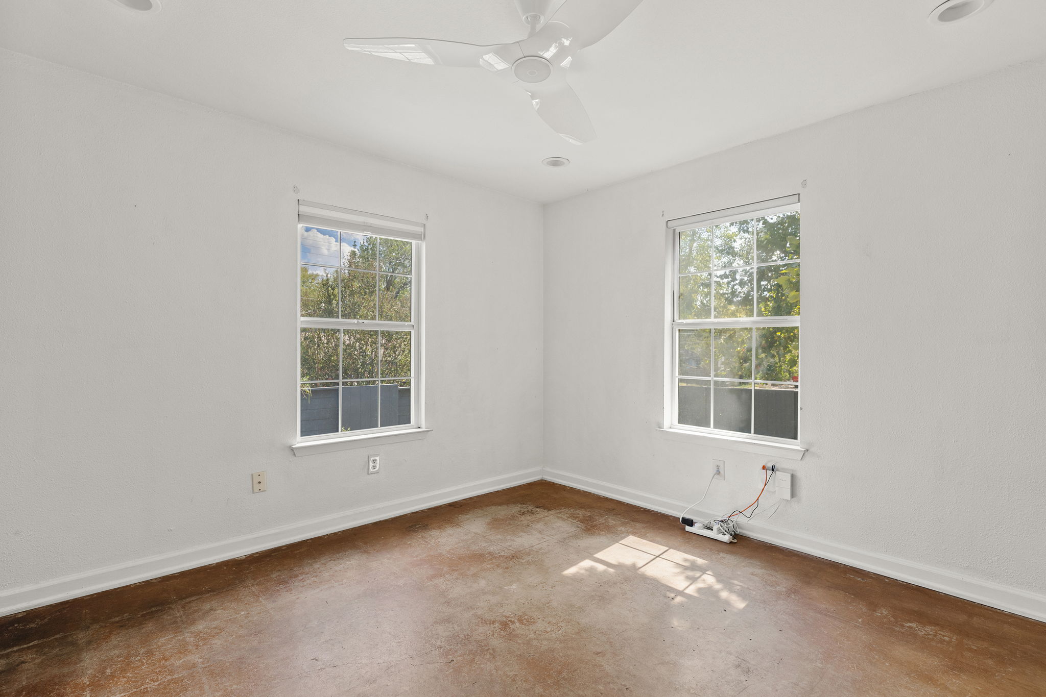 5307 Ledesma Road Austin, TX 78721 - Photo 24 of 36