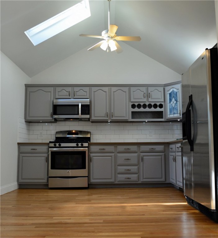 45 Admiral Kalbfus Road Newport, RI 02840 - Photo 13 of 32 Gallery Image 13