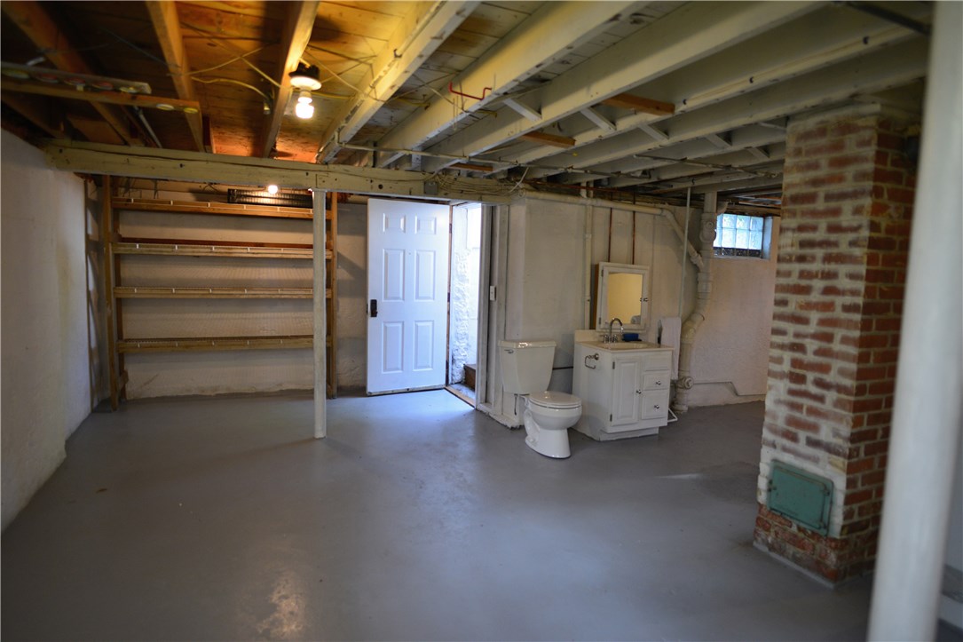 45 Admiral Kalbfus Road Newport, RI 02840 - Photo 27 of 32 Gallery Image 27