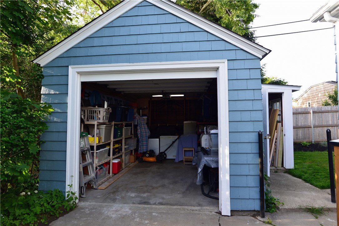 45 Admiral Kalbfus Road Newport, RI 02840 - Photo 8 of 32 Gallery Image 8