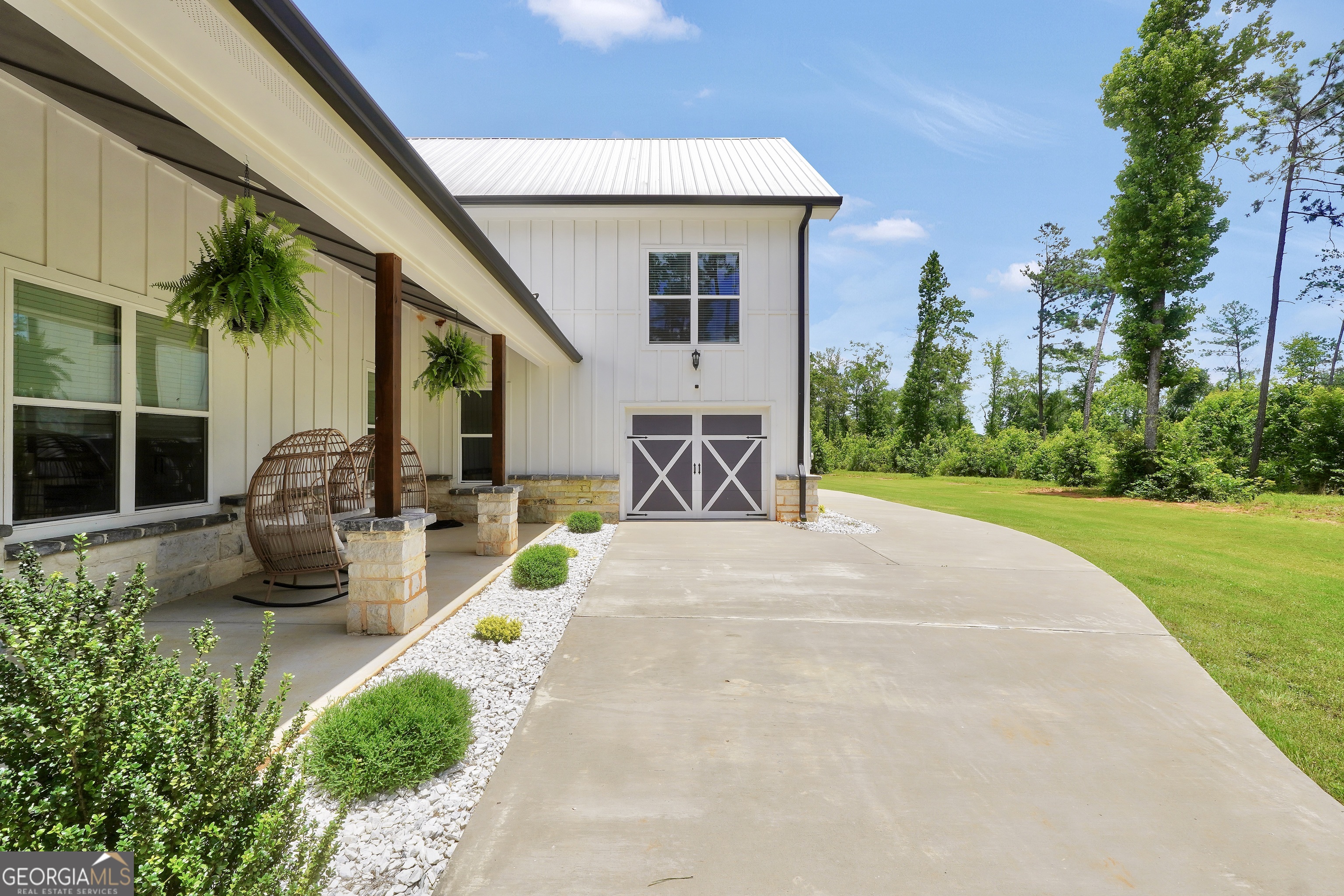 1384 Hopewell Road Forsyth, GA 31029 - Photo 11 of 91