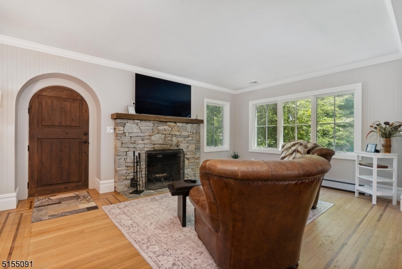 302 Mendham Road Mendham, NJ 07945 - Photo 4 of 33 Gallery Image 4
