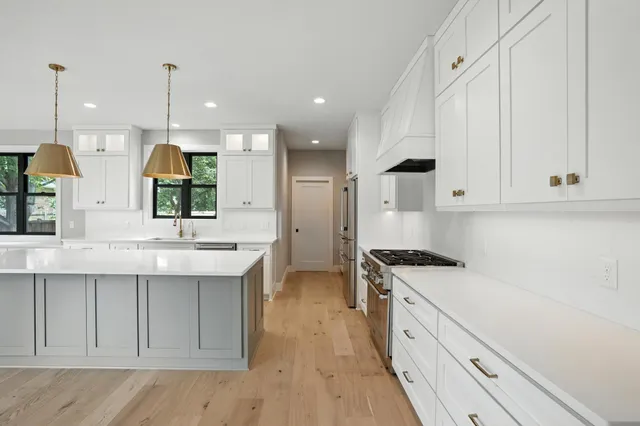 $1,647,900 | 5034 Sparrow Road, Minnetonka, MN 55345