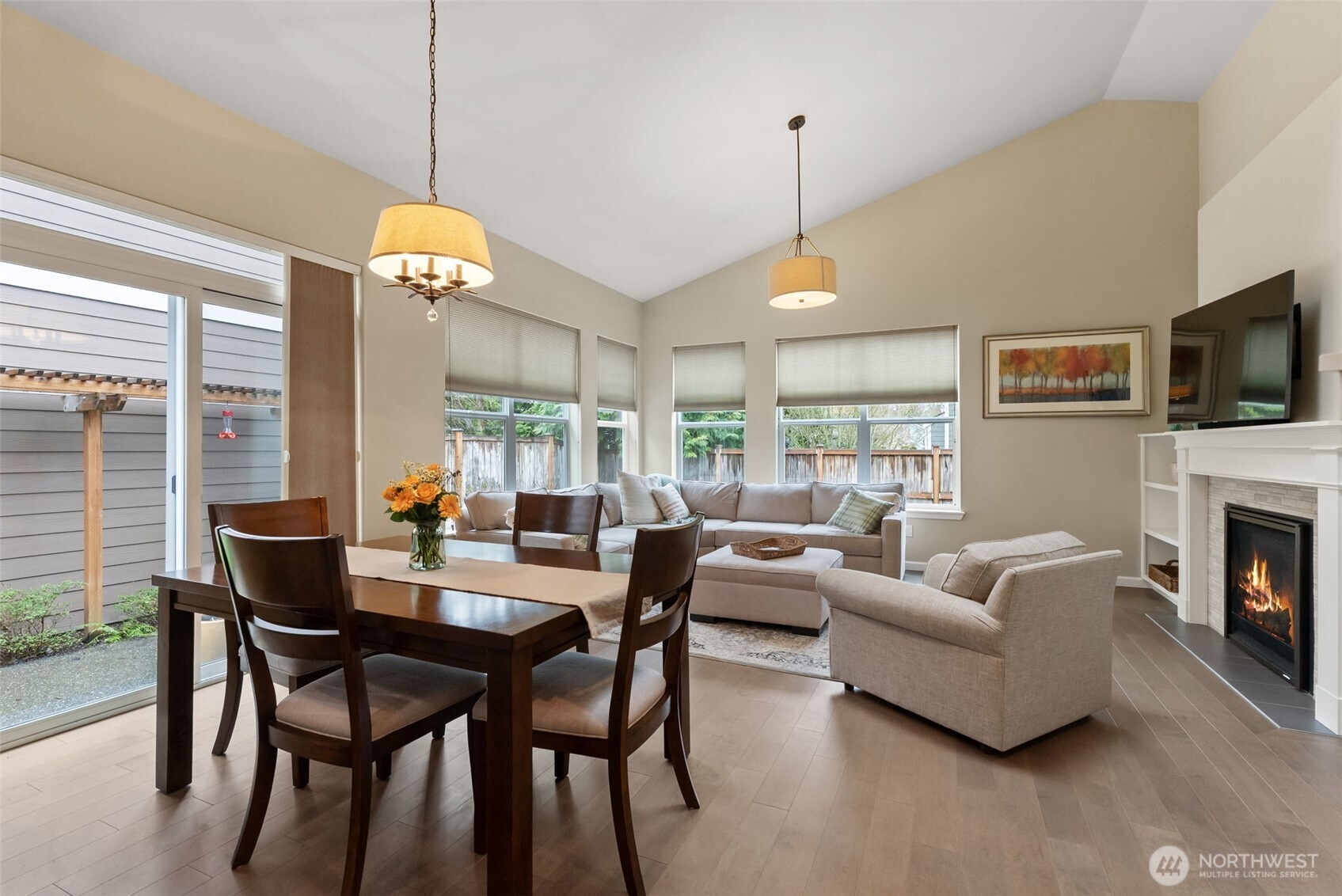 4649 Rochelle Street Southeast Lacey, WA 98503 - Photo 6 of 35