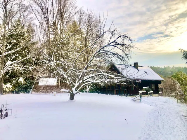 $460,000 | 258 Valley Road, Sullivan, NH 03445