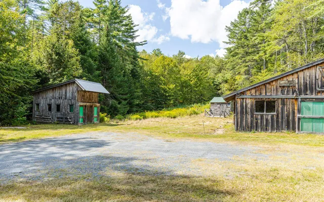 $460,000 | 258 Valley Road, Sullivan, NH 03445