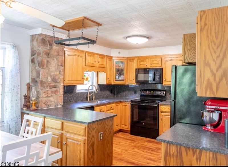 69 Mine Hill Road Oxford, NJ 07863 - Photo 5 of 10