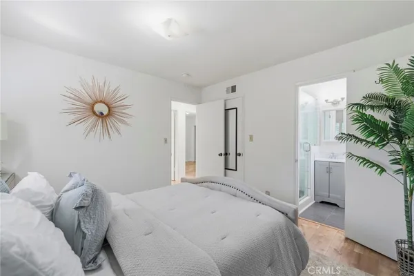 $650,000 | 11736 215th Street, Lakewood, CA 90715