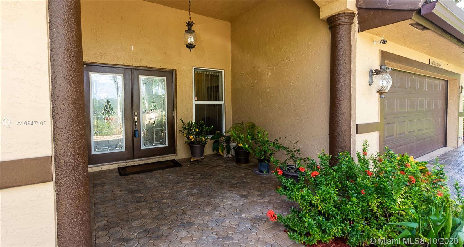 19100 Southwest 57th Court Southwest Ranches, FL 33332 - Photo 16 of 87