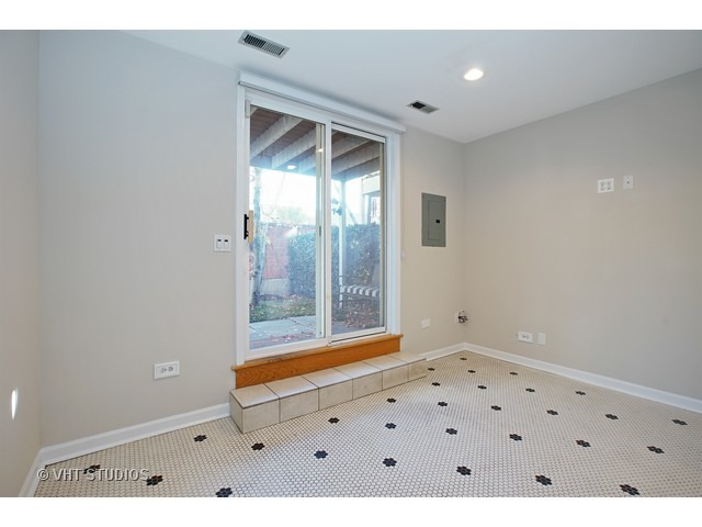 1438 South State Street Chicago, IL 60605 - Photo 12 of 15