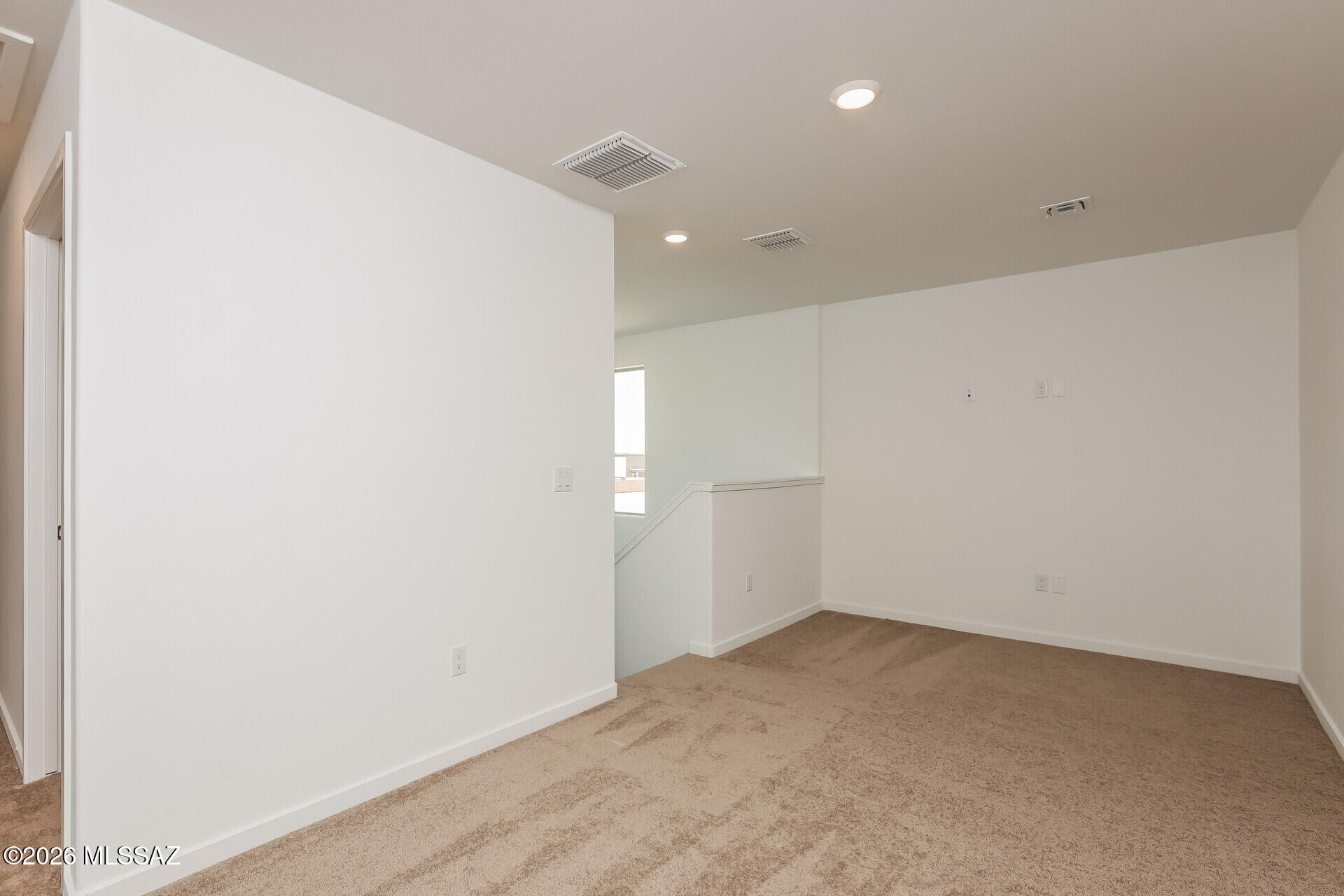 7068 West Indian Clover Way Tucson, AZ 85757 - Photo 7 of 17 7-photo-Loft-b5d12172-833a-4f45-b763-b4e