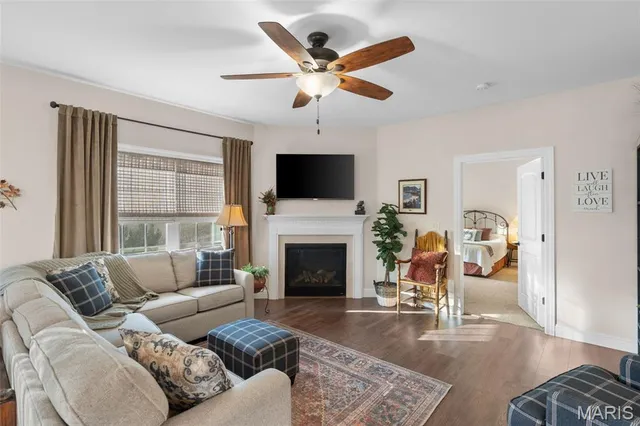 $375,000 | 912 Hanover Way, Washington, MO 63090