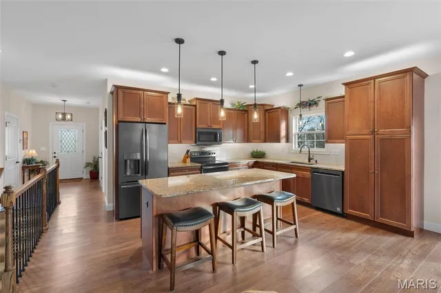 $375,000 | 912 Hanover Way, Washington, MO 63090