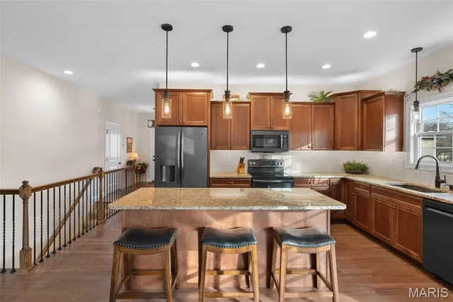 $375,000 | 912 Hanover Way, Washington, MO 63090