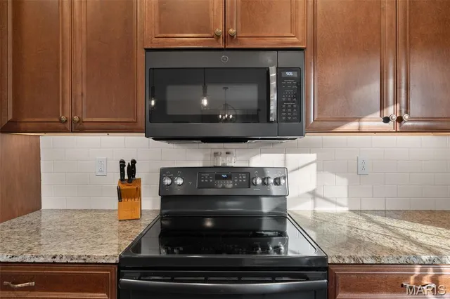 $375,000 | 912 Hanover Way, Washington, MO 63090