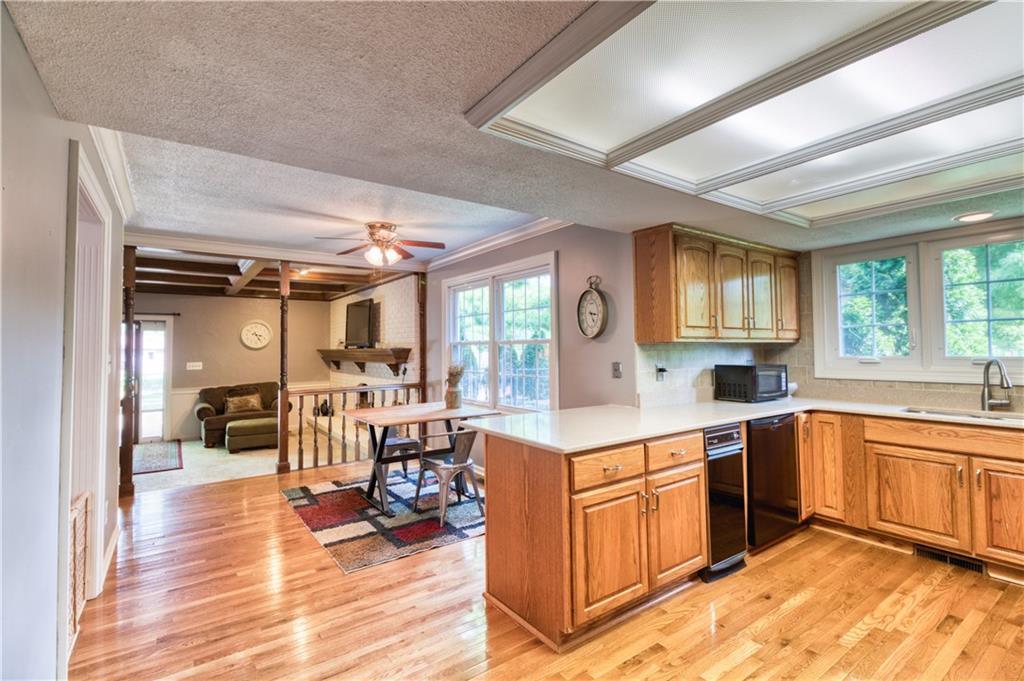 231 Summit Ridge Drive Greenwood, IN 46142 - Photo 12 of 38 Gallery Image 12