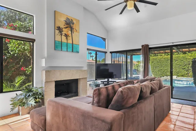 $615,000 | 21 Ensenada Lane, Palm Desert, CA 92260