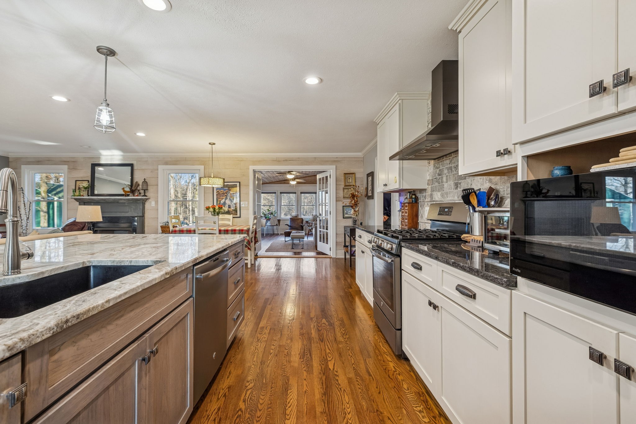 1060 Satterwhite Road Ashland City, TN 37015 - Photo 15 of 38 a large kitchen with stainless steel appliances lots of counter space and a sink