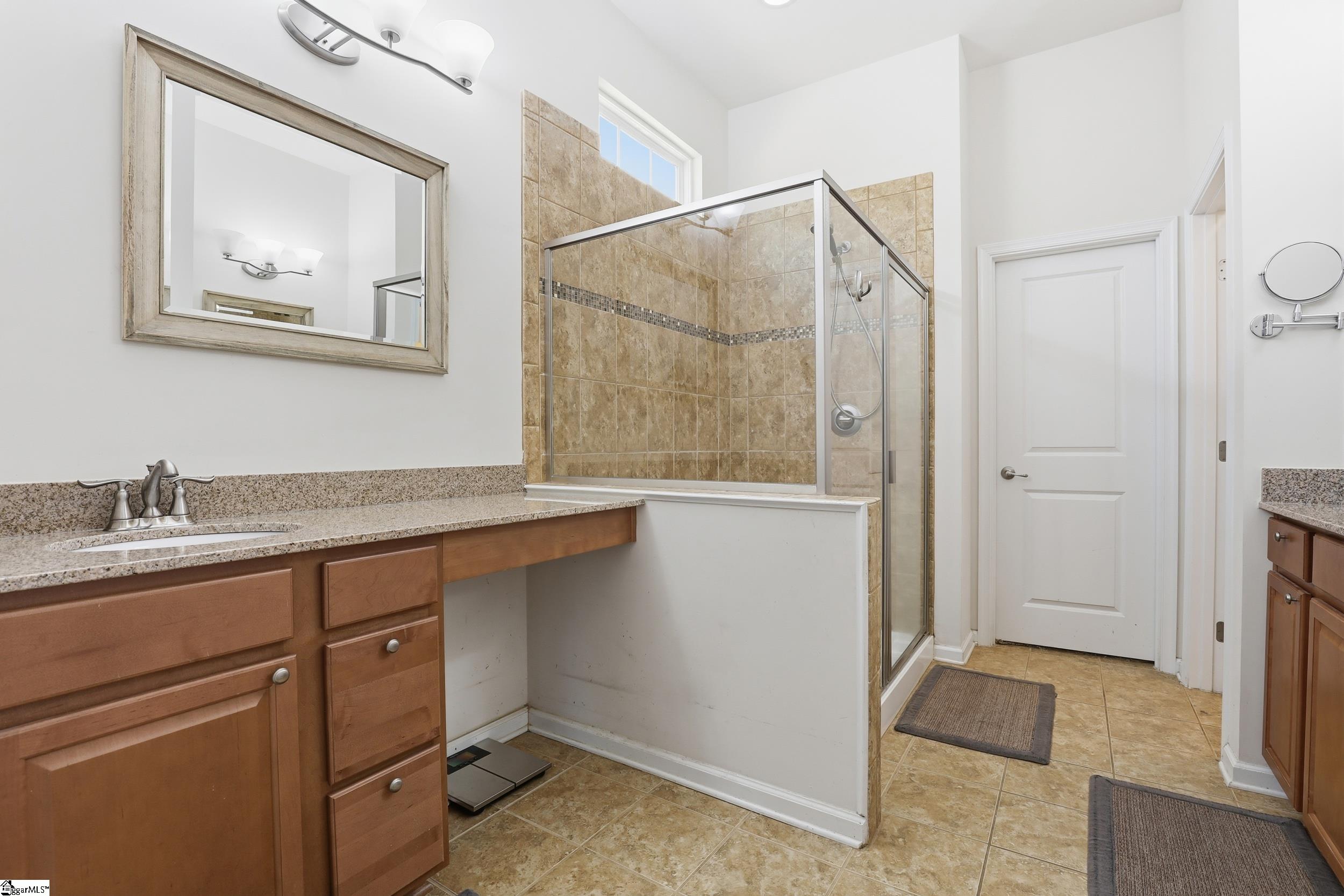 244 Chestatee Court Simpsonville, SC 29680 - Photo 14 of 37