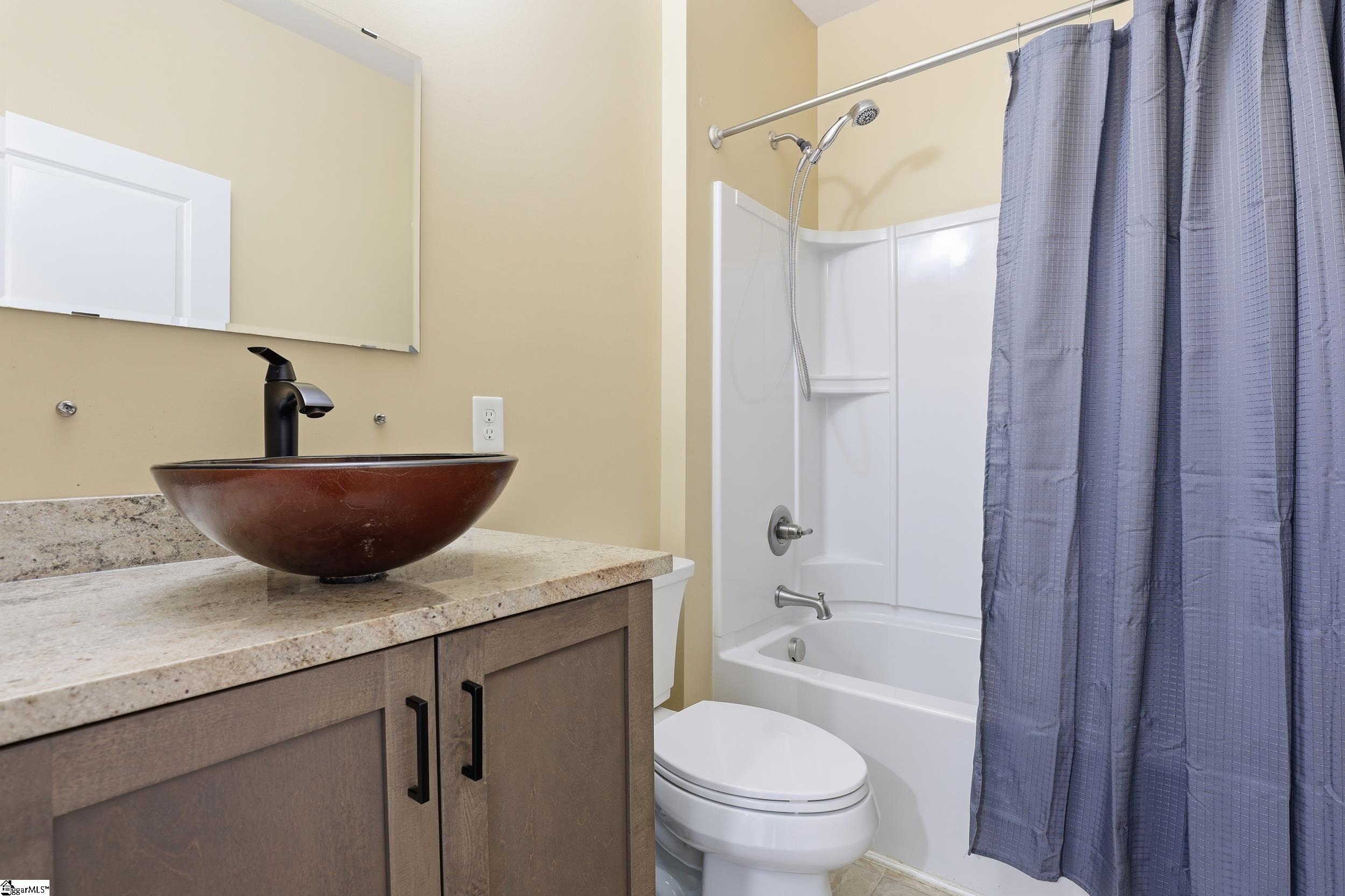 244 Chestatee Court Simpsonville, SC 29680 - Photo 18 of 37