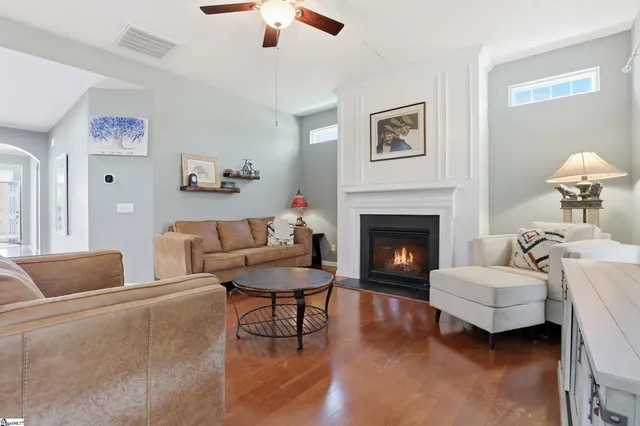 $389,000 | 244 Chestatee Court, Simpsonville, SC 29680