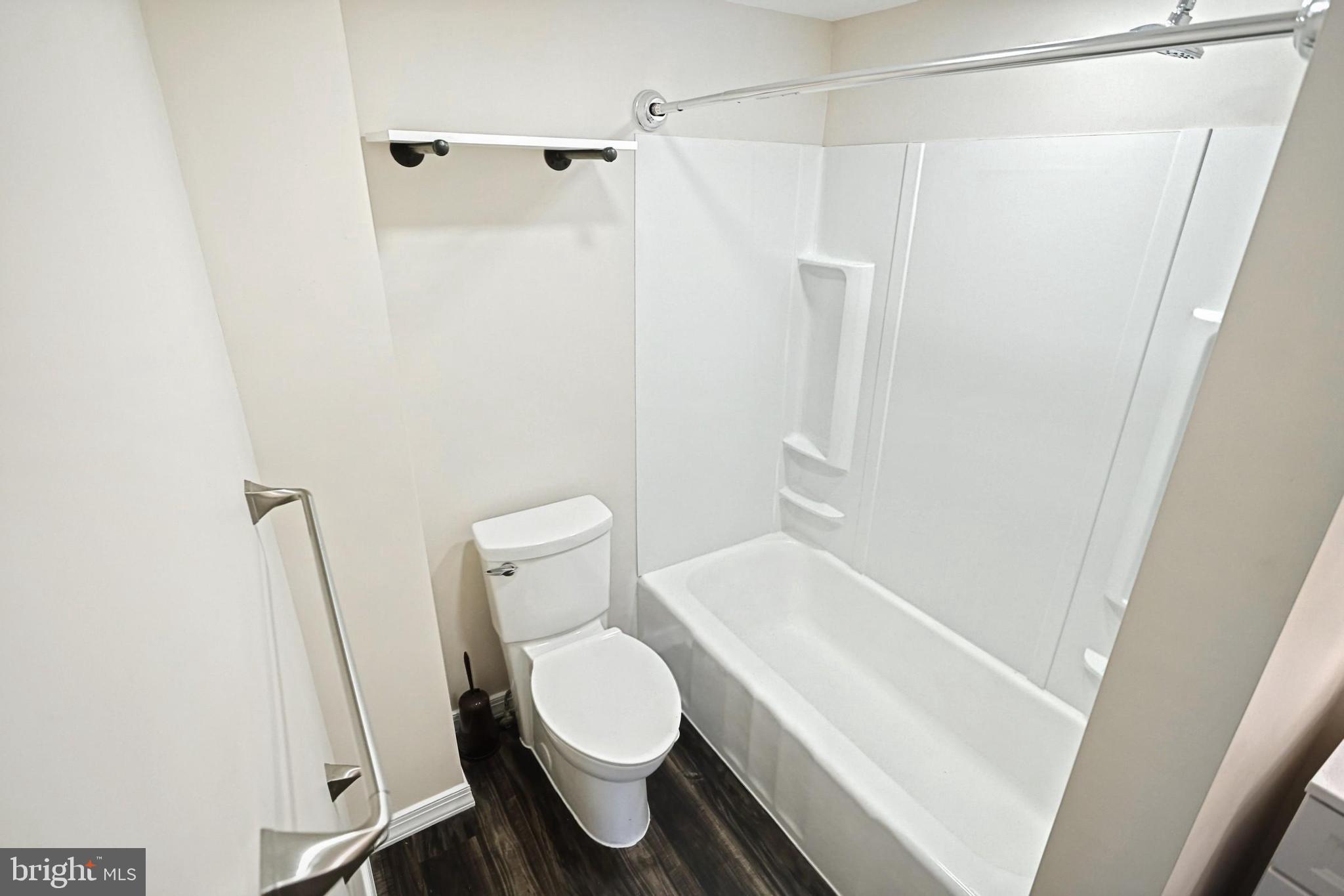 119 High Street Manchester, PA 17345 - Photo 16 of 34 1st Floor Bathroom