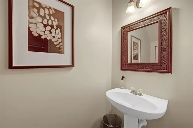 $220,000 | 727 Celeste Lane, Atlanta, GA 30331