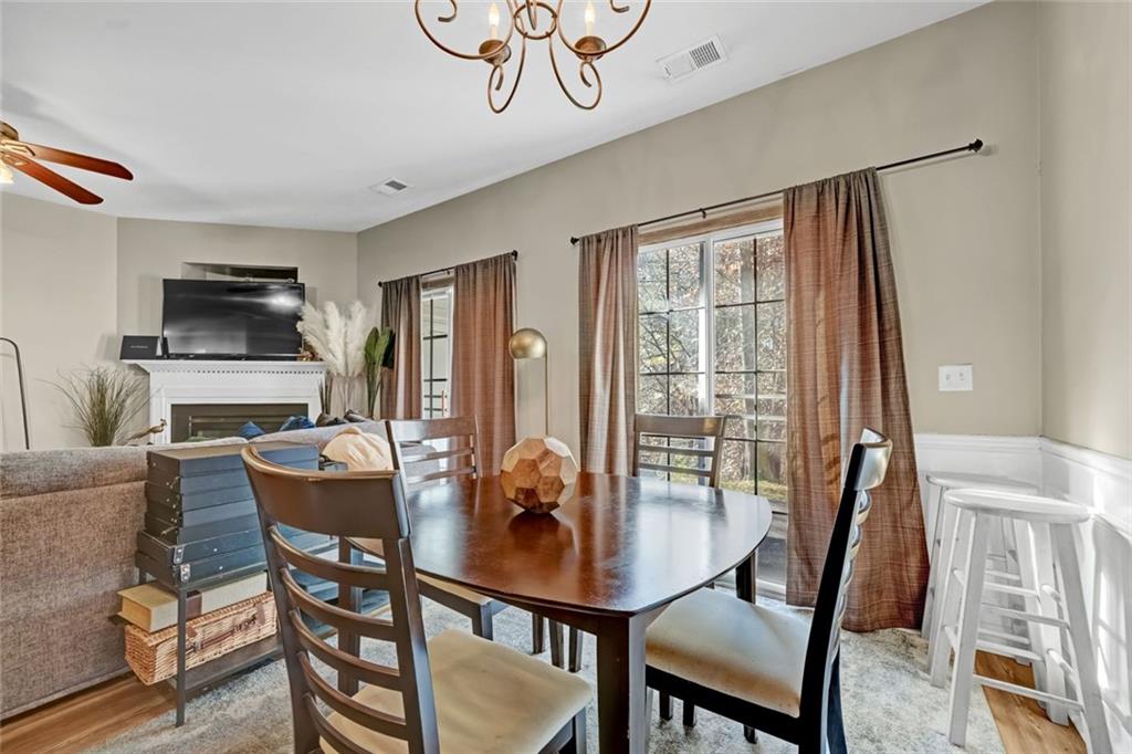 727 Celeste Lane Atlanta, GA 30331 - Photo 10 of 23