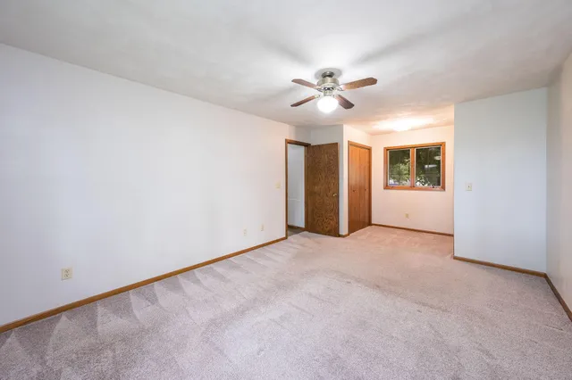 $279,000 | 630 East 13th Street, Blue Earth, MN 56013