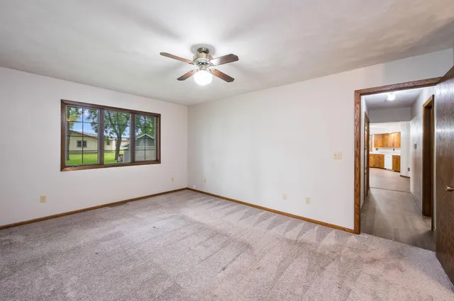 $279,000 | 630 East 13th Street, Blue Earth, MN 56013