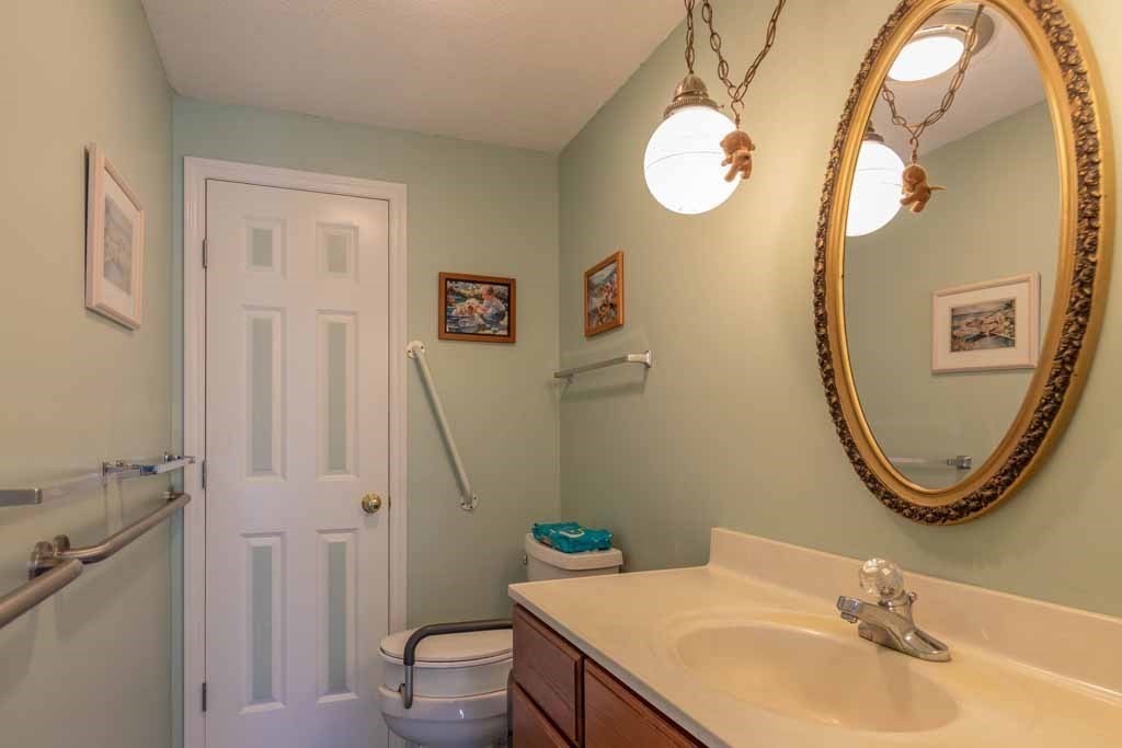 318 Vaughn Road Athol, MA 01331 - Photo 11 of 21