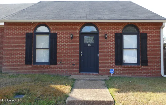 $140,000 | 307 Northtown Drive, Jackson, MS 39211