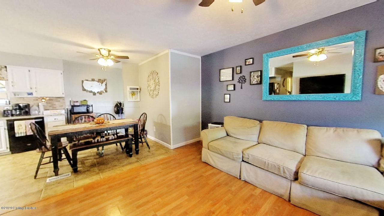 243 Overlook Road Louisville, KY 40229 - Photo 12 of 50 243-Overlook-Rd-09212020_051940