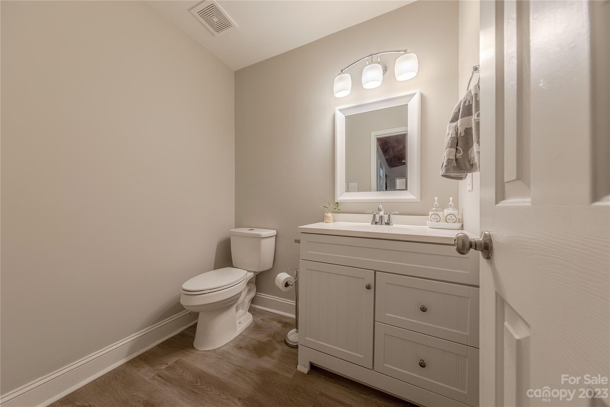 2114 Bon Villa Way Tega Cay, SC 29708 - Photo 17 of 40 Gallery Image 17