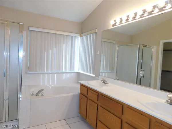 $2,150 | 8033 Hilliard Avenue, Las Vegas, NV 89128