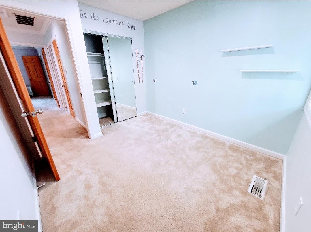 2366 Southgate Square Reston, VA 20191 - Photo 17 of 20