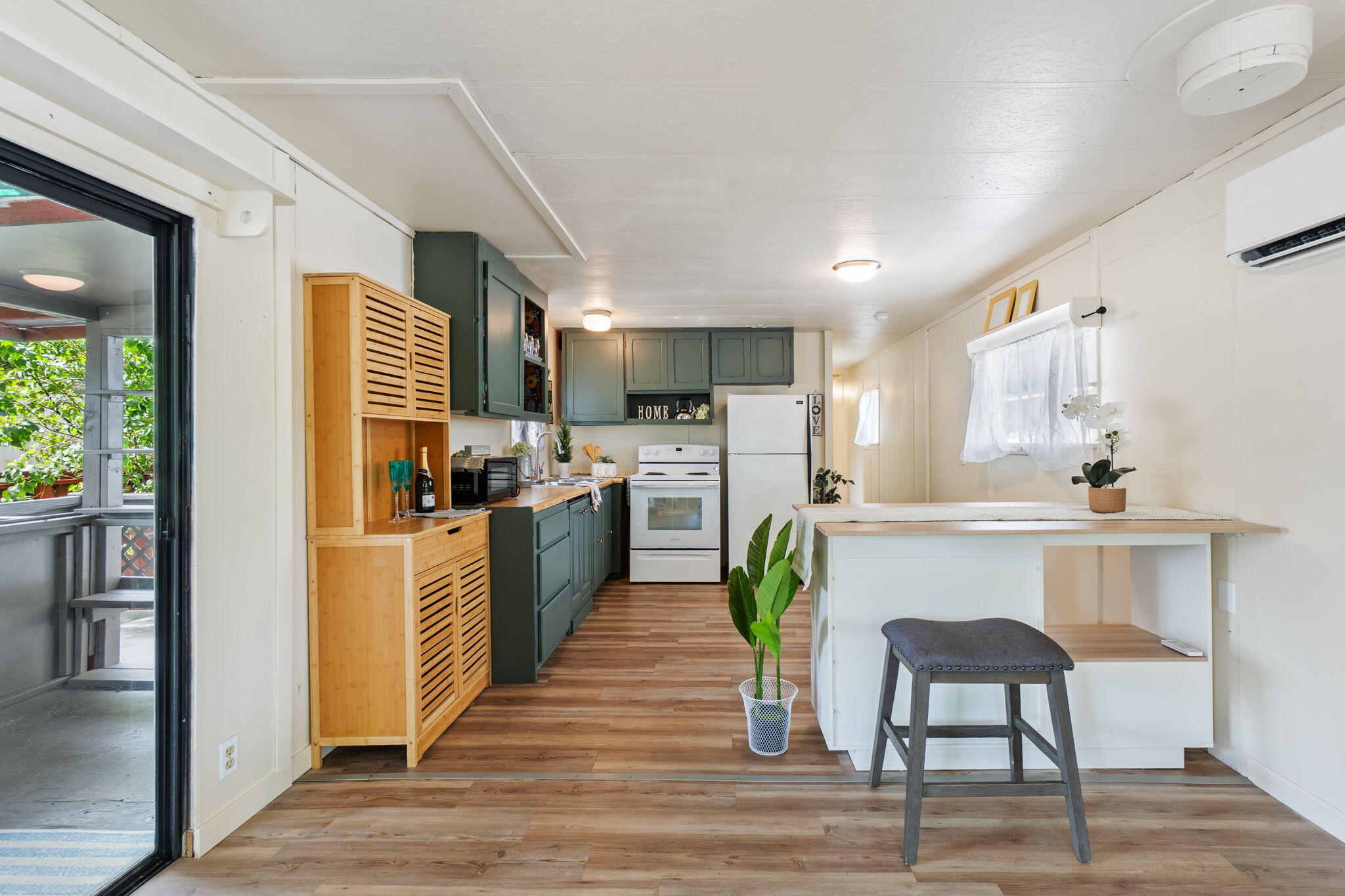 4410 Westside Road, Unit 68 Redding, CA 96001 - Photo 7 of 26 6-web-or-mls-BiggerFlow Real Estate Medi