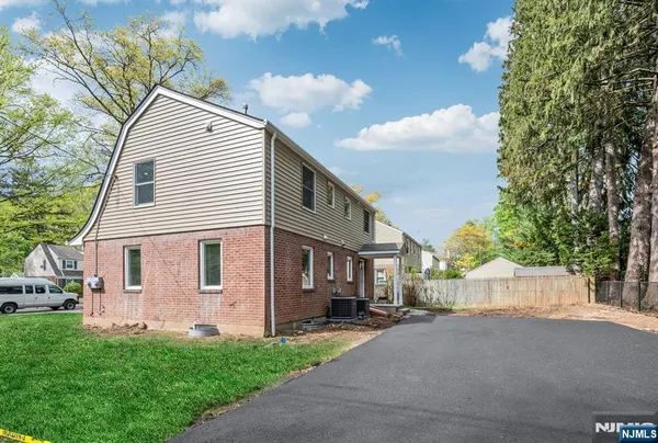 $4,350 | 399 Gilbert Street, Unit FIRST, Ridgewood, NJ 07450