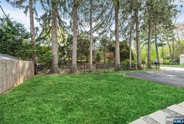 $4,350 | 399 Gilbert Street, Unit FIRST, Ridgewood, NJ 07450
