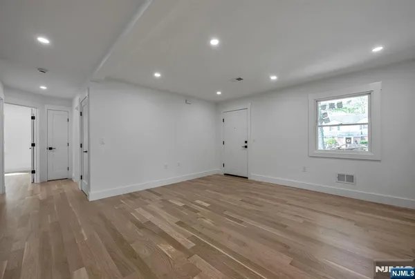$4,350 | 399 Gilbert Street, Unit FIRST, Ridgewood, NJ 07450