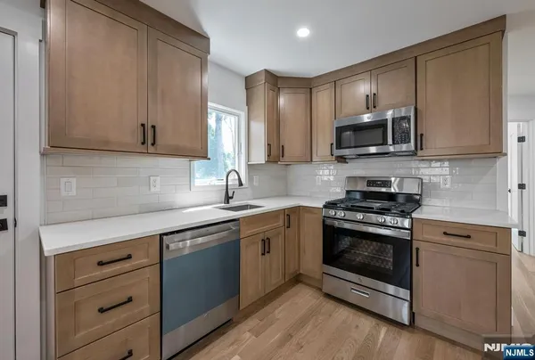 $4,350 | 399 Gilbert Street, Unit FIRST, Ridgewood, NJ 07450